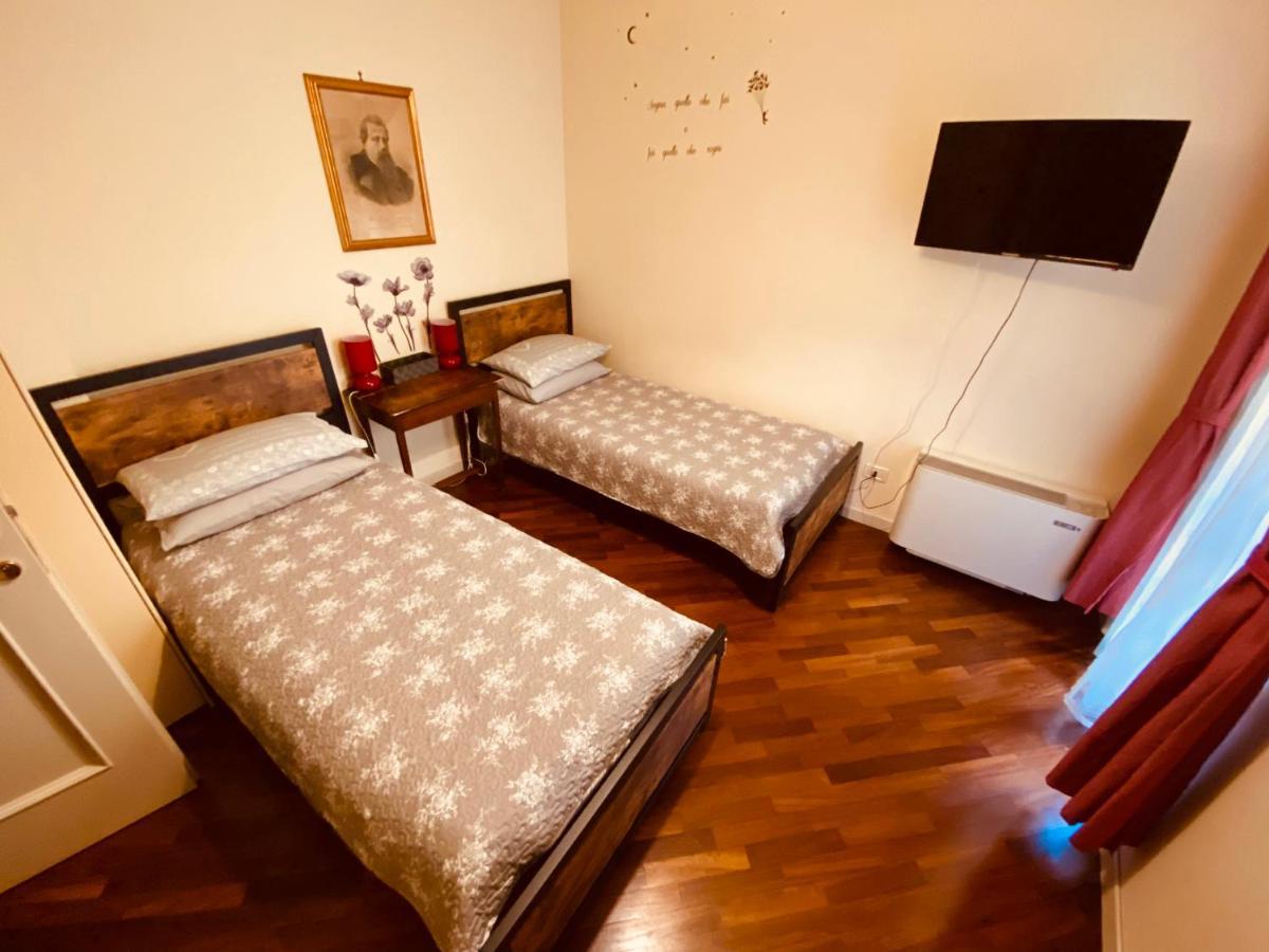 Amici Miei Rooms クレモナ エクステリア 写真